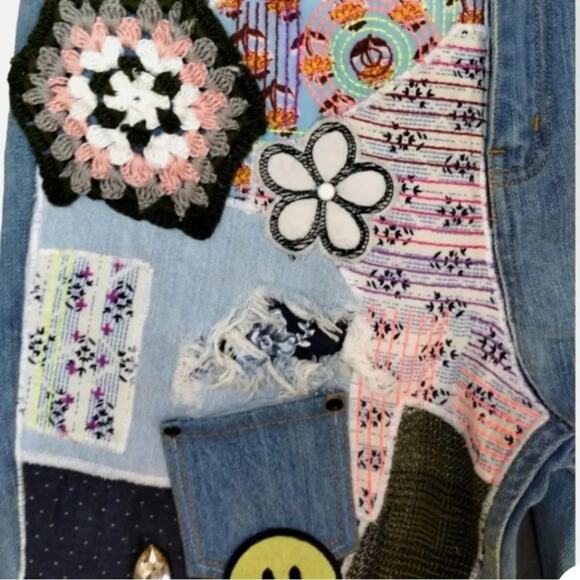 BDG Urban Outfitters High Waist Flare Jeans Patch Crochet, Size 30, New with Tag - Picture 9 of 16